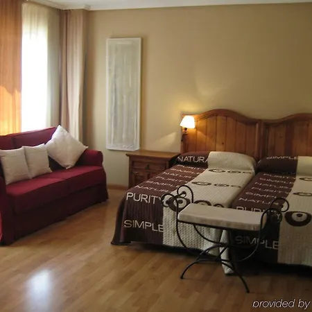 Hotel Hospedium De La Luna 3*