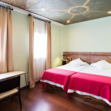Hotel Hospedium De La Luna